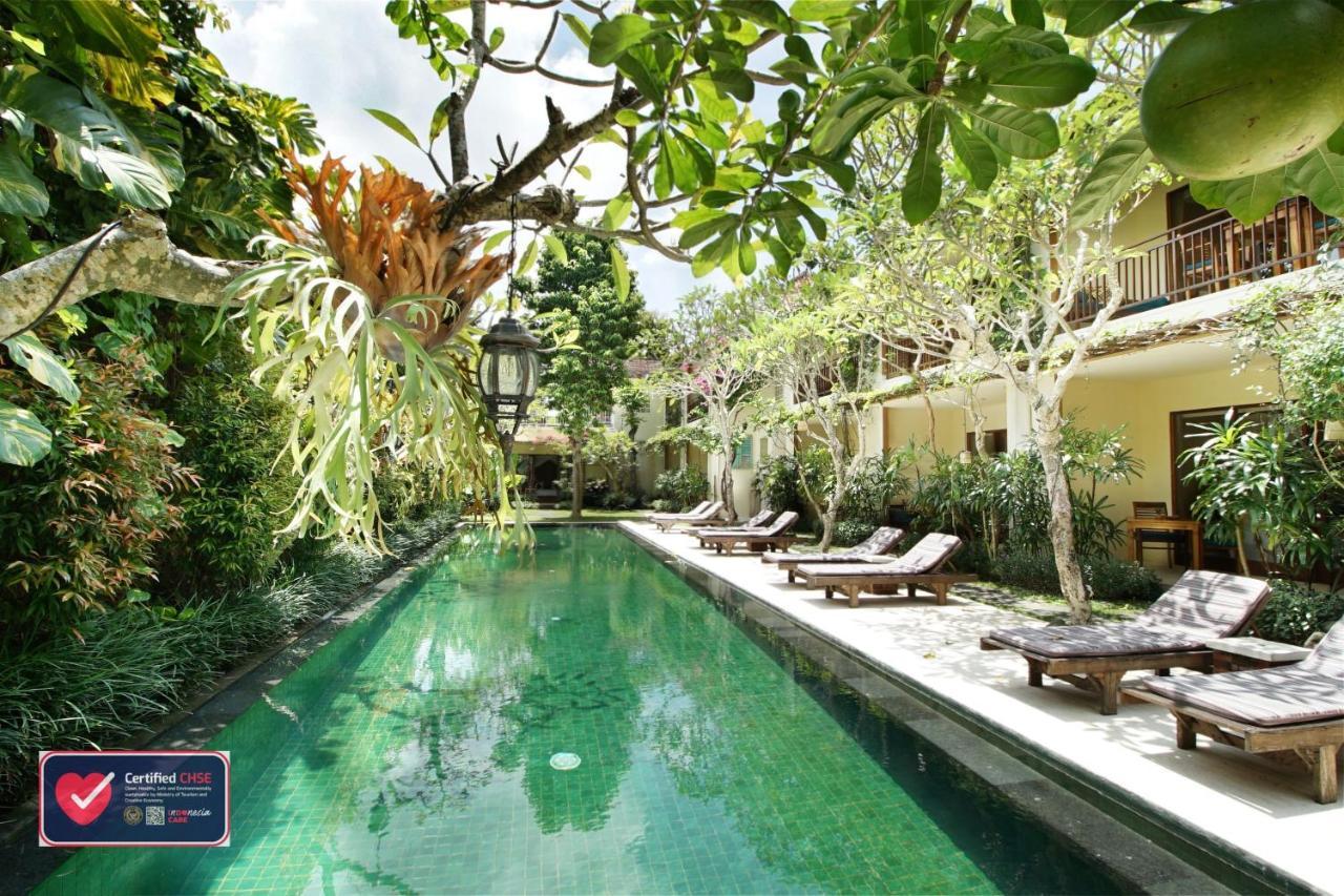 Sapodilla Ubud Hotel Exterior photo