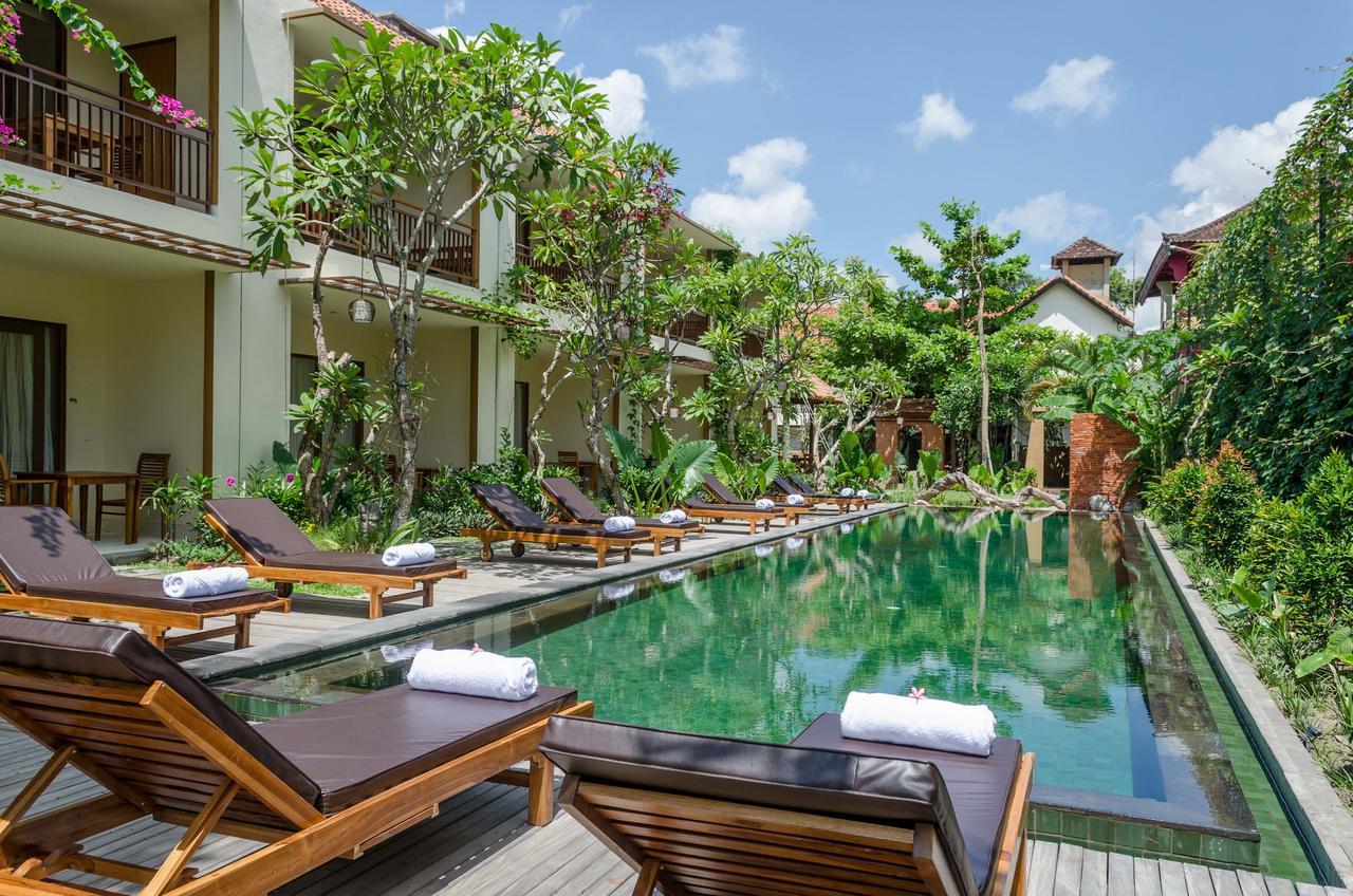 Sapodilla Ubud Hotel Exterior photo