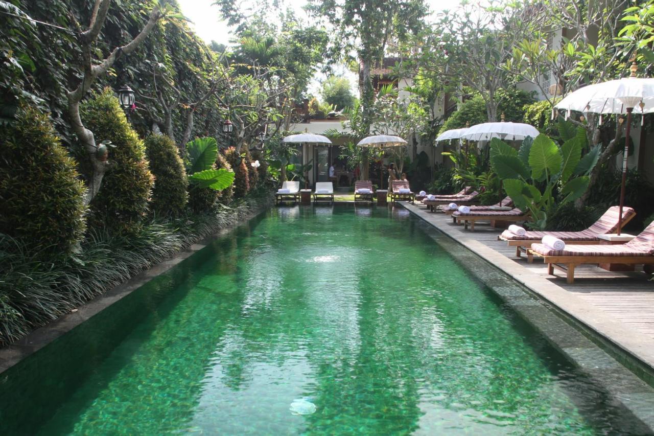 Sapodilla Ubud Hotel Exterior photo