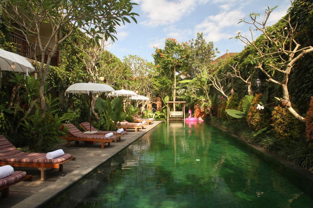 Sapodilla Ubud Hotel Exterior photo